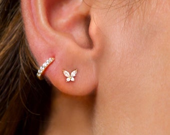 Schmetterling Ohrstecker aus Sterling Silber - Winzige CZ Schmetterling Ohrringe - Zierliche Ohrringe - Minimalistische Ohrringe - Kleine Gold Ohrstecker