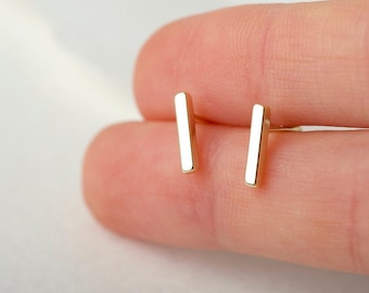 Gold bar studs - Small bar earrings - Bar studs - Dainty earrings - Minimal line earrings - Tiny gold studs - Geometric tiny earrings