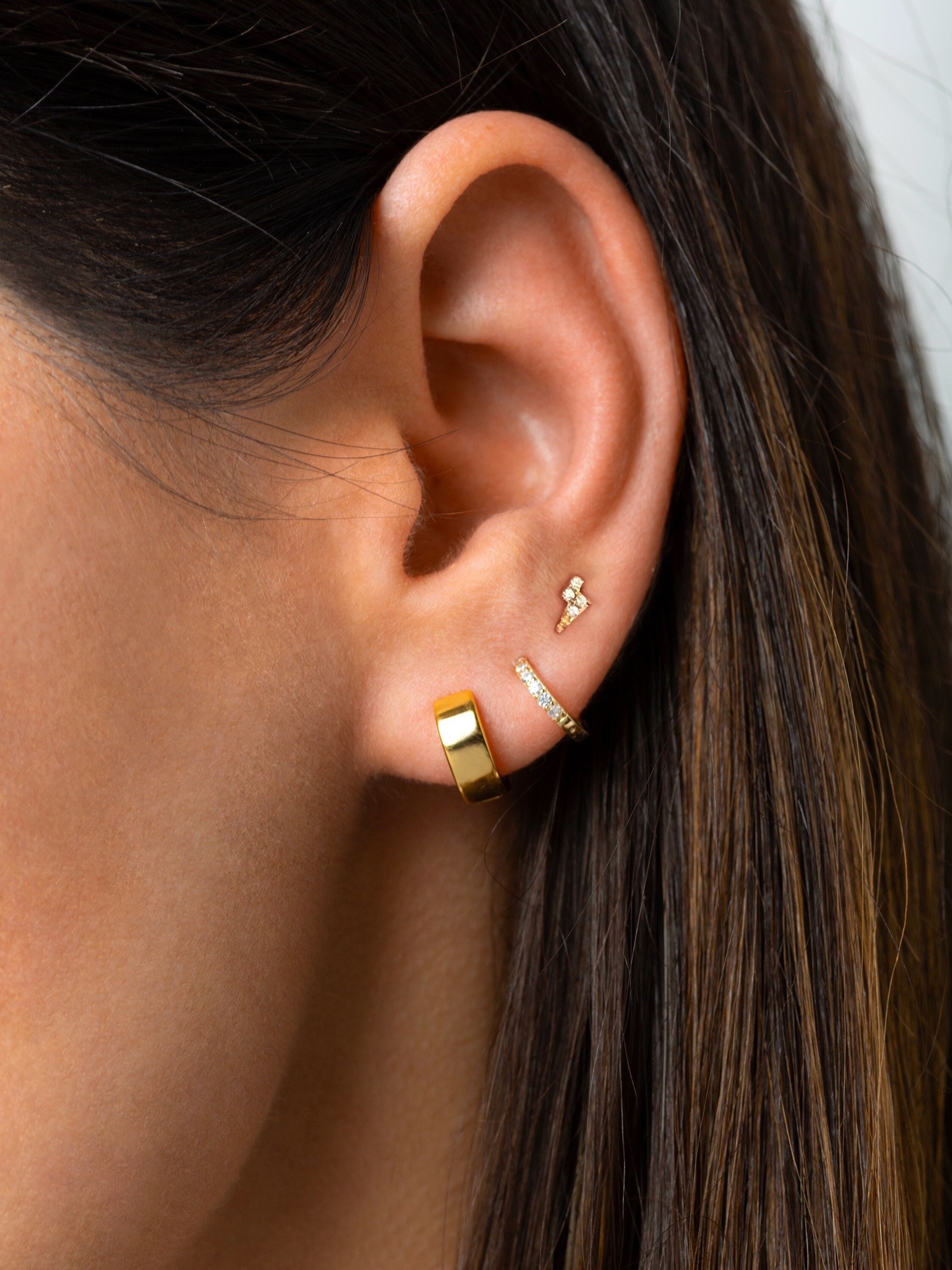 ☆HEI☆ tiny onetouch earring HE22FAESW859XXFR Tiny Lightning Bolt Studs - Dainty Cz Lightning Studs