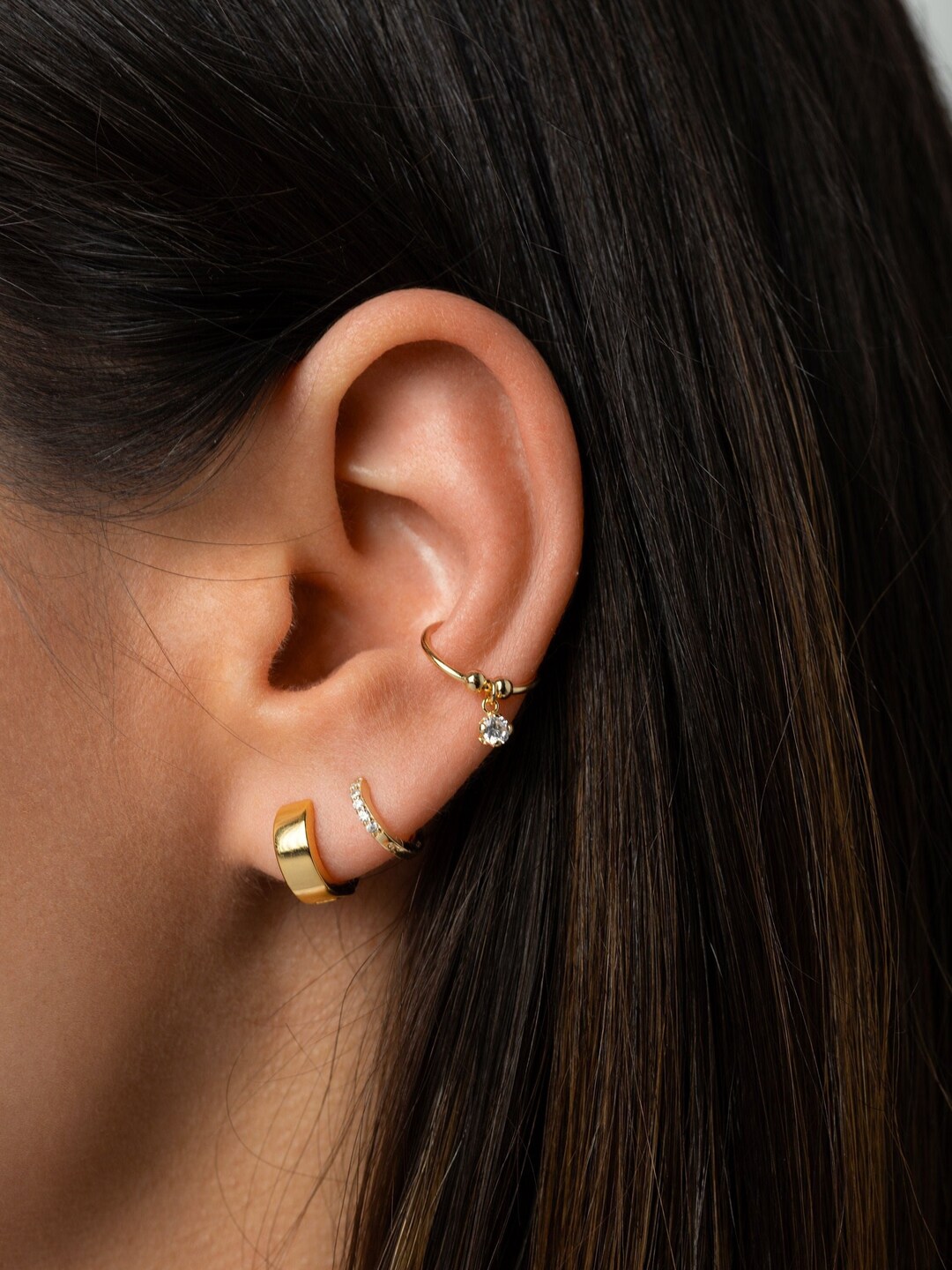 【MEJURI】 Chunky Huggie Hoops チャンキーバギーフープ Chunky Hoops - Chunky Huggie Earrings - Huggie Hoop Earrings