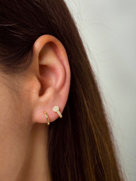 steen Hoofdkwartier toewijzing Buy Huggie Earrings Tiny Hoop Earrings Creolen Gold Huggie Online in India  - Etsy