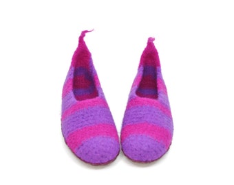 Gr.40 - felt slippers, barefoot shoes, purple-fuchsia striped, super comfortable slippers, extra non-slip