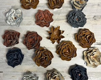 Flores magnéticas de cuero