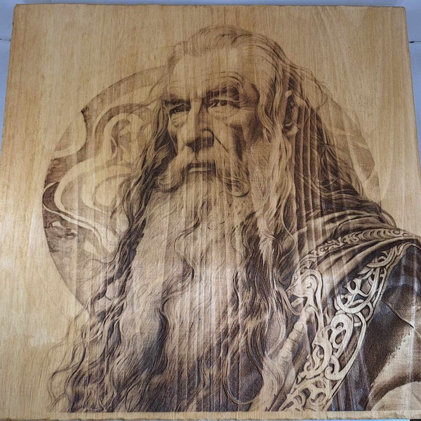 Pyrogravure laser mage sur bois