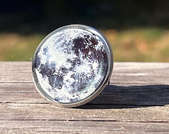 Chunky Black Glow in the Dark Moon Face Ring