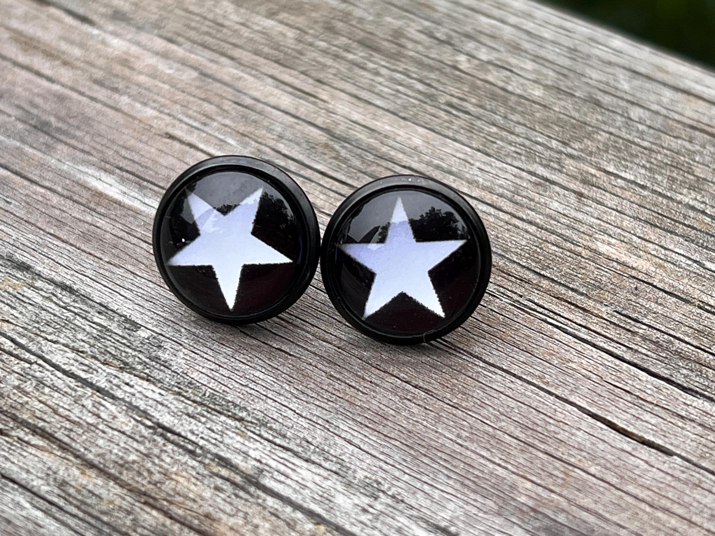 Women’s Men’s Black White Star Stud Earrings Rings