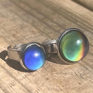 Fun Cool Whimsical Everyday Magic Mood Rings • Size 7 with Adjustable Band • Recommended for sizes 5-9 • Non Tarnish Silver Stainless Steel