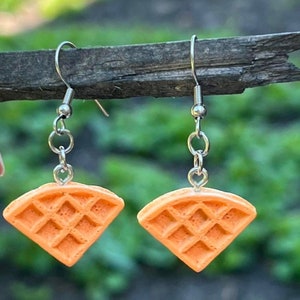 Women’s Men’s Waffle Dangle Earrings • Clip On Earrings