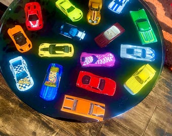 Table Hot Wheels Resin Cars toys coffee table side table resin toys coffee table side table home decor 3 wrought iron legs 36cm 42cm height