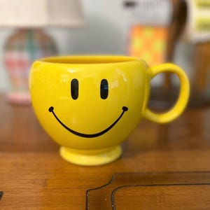 Happy Smiley Face Mug Planter Decor or Trinket Dish