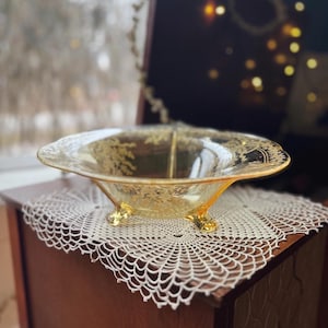 Vintage Fostoria Centerpiece Ribbon & Floral Yellow Bowl