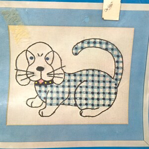 Gingham / Checkered Dog, Creative Stitchery Kit, Coats & Clark, Crewel Needlecraft, Embroidery