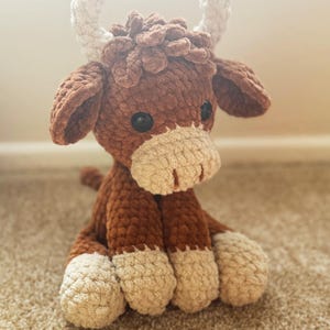 Highlander Cow Crochet Plushie Amigurumi Stuffed Animal