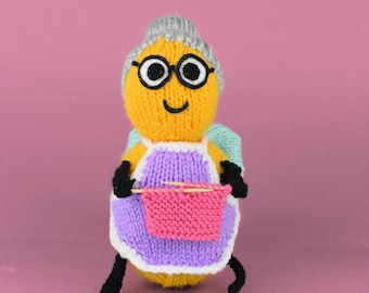 Knitting Pattern: Grandma Bee