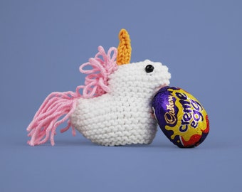 Knitting Pattern: Unicorn Creme Egg Cosy