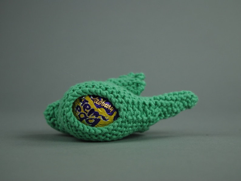 Knitting Pattern: Dragon Easter Egg Cosy image 3