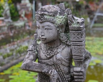Staty vid Puri Agung Semarapura Justice Court