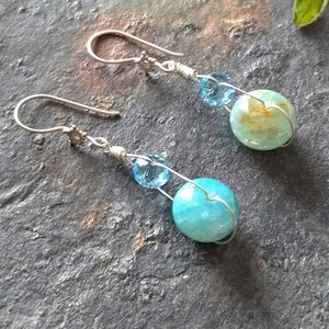 Blue Earrings, Agate Earrings,Sterling Silver Earrings, Swarovski Earrings, Gemstone Earrings, Wired Earrings,Holiday Gifts for Her under 50