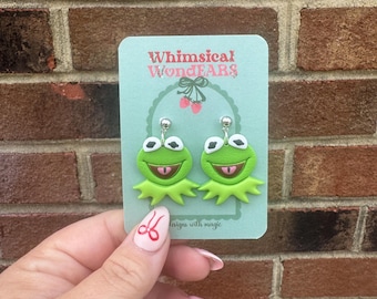 Boucles d'oreilles pendantes en argile d'inspiration Disney The Muppets Kermit la grenouille