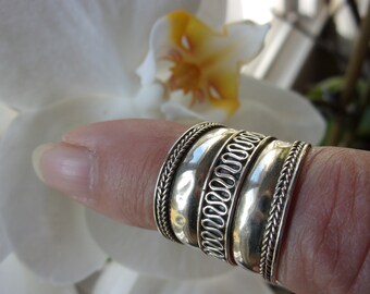 Vintage Sterling Silver Wide Band Ring- Beautiful Scroll