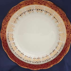 Royal Standard Fine Bone China  6 1/4&quot; Dessert Plates
