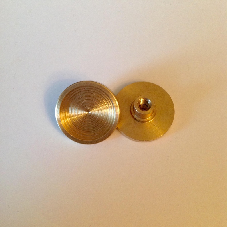 fidget spinner buttons