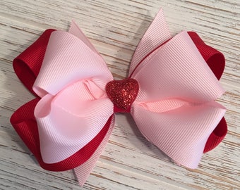 Pink and Red Valentines Day hair bow, Valentine hair bow, Valentine hairbow, Valentine hair clip, Valentines day hairbow, Heart hair bow