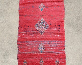 Vintage Boujad Moroccan Wool Rug – FIERY 2.5x4.5 Red Pink Small Rug Runner