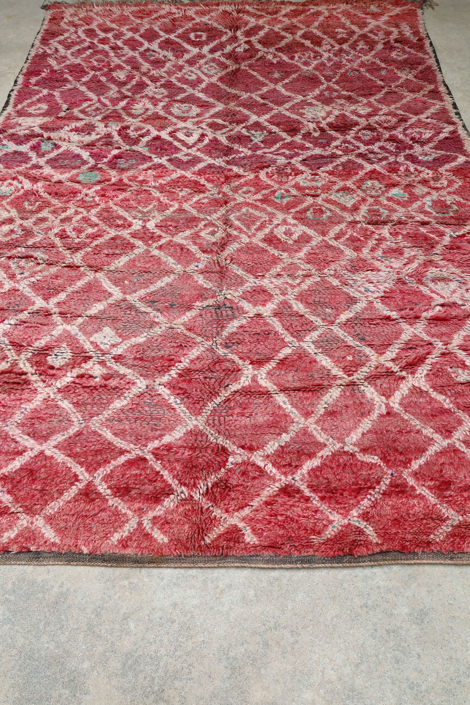 Robin Bellavance Rite Rug ROBIN - Vintage Beni M'guild Moroccan Rug (shades of Pink, Magenta ...