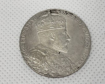 RARE COIN. 1902 coronation silver medal Edward VII and Queen Alexandra. Excellent condition.