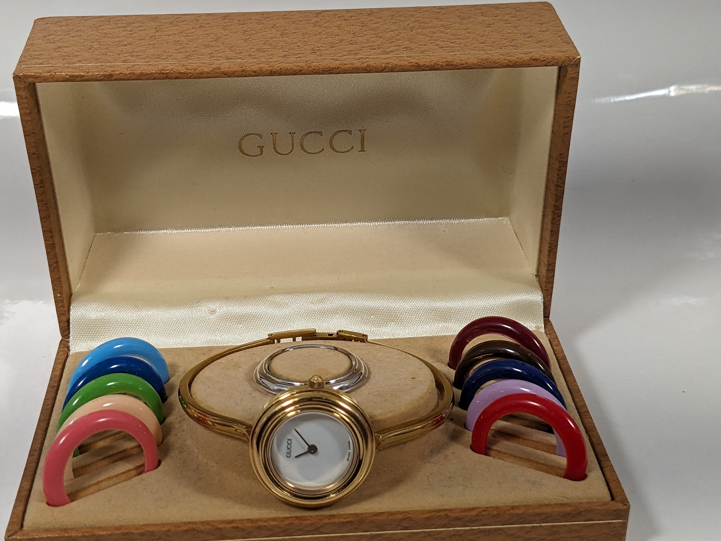 Vintage Gucci Watch With Interchangeable Bezel - Etsy Vintage Gucci Watch With Interchangeable Bezel - Etsy