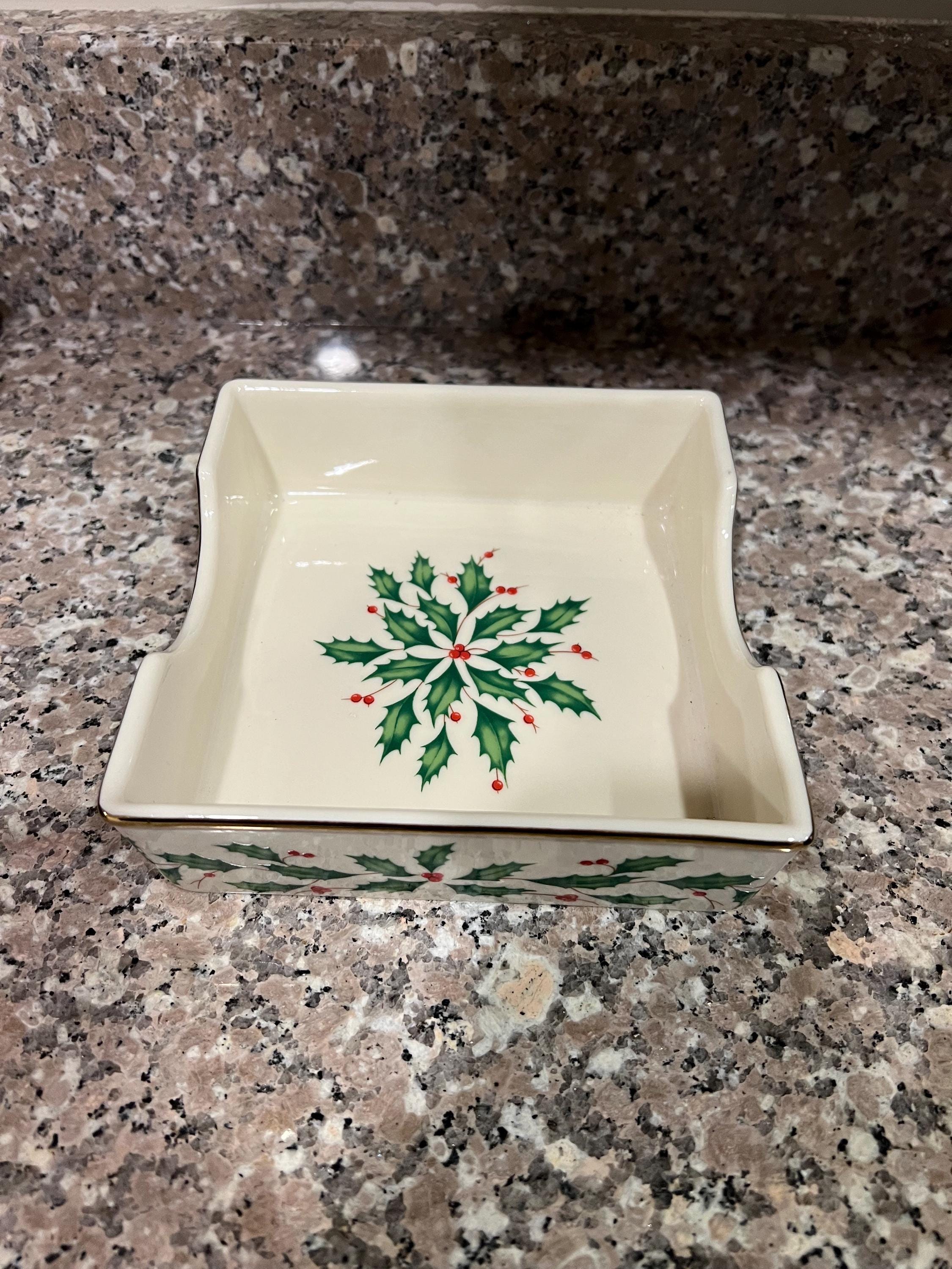 未使用Lenoxクリスマスプレート、ナプキンリングセット