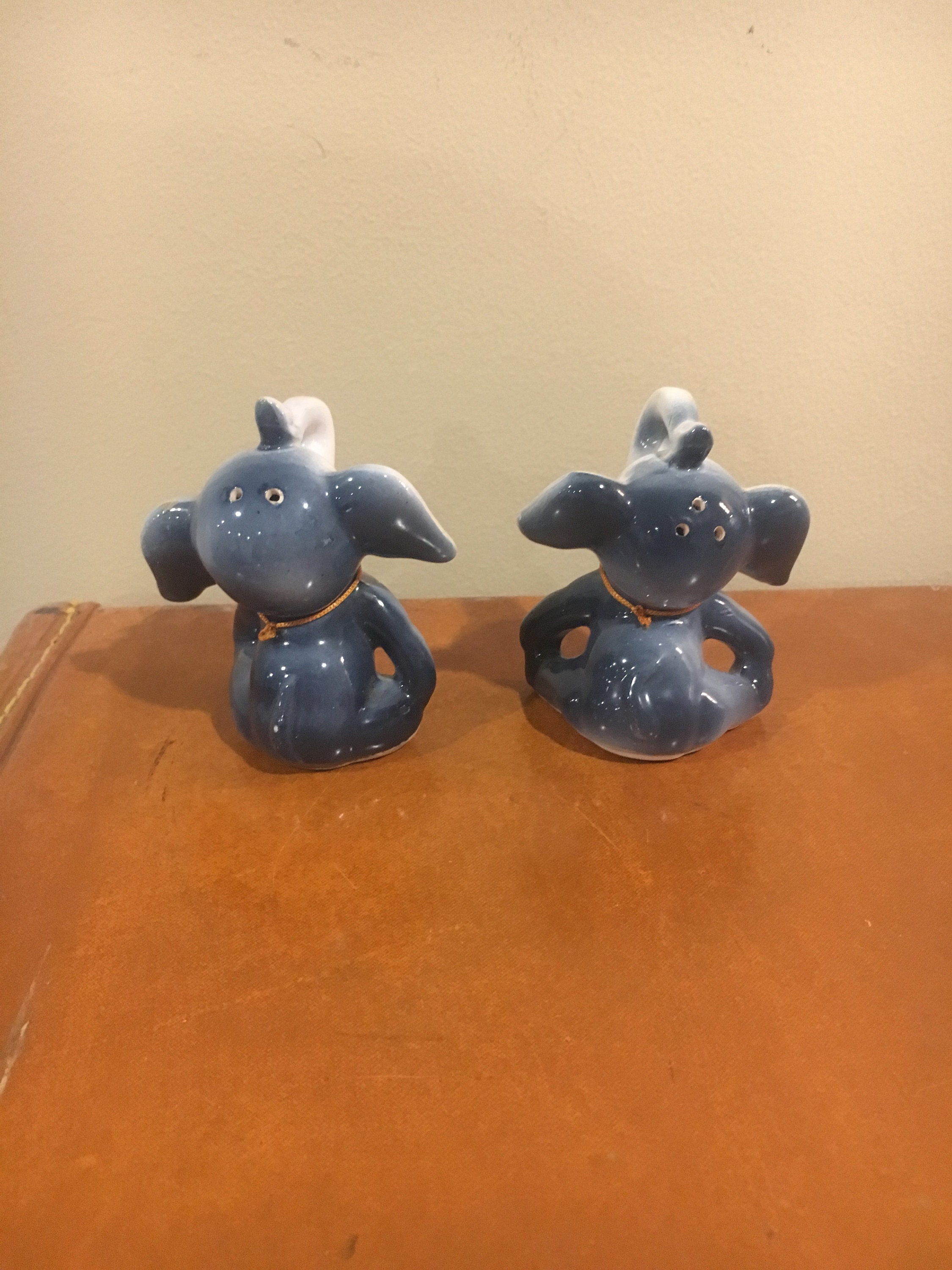 Vintage Elephant Salt and Pepper Shakers Etsy UK