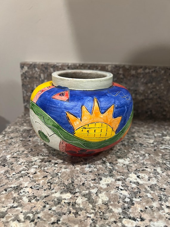 Vase ancien en terre cuite émaillée