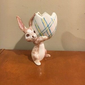 Vintage bunny figurine