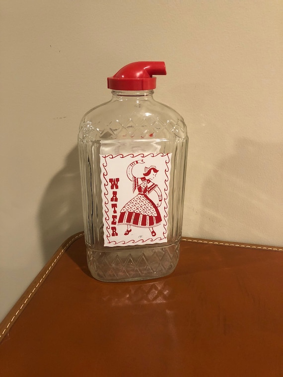 Vintage Red And White Glass Water Jug - Glass Water Jug With Spout Vintage Red And White Glass Water Jug - Glass Water Jug With Spout