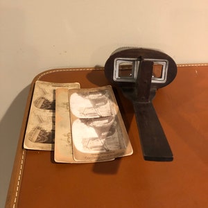 Vintage Monarch view finder plus 3 photo cards