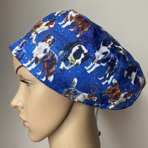 Casquette bleu marine à imprimé chien | Bonnet ajustable en coton avec attache | Doublure en voile de coton doux | Bonnet chirurgical | Couvre-cheveux médical