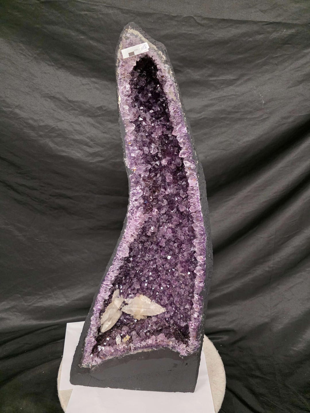 Tall Geode Rocks Tall Amethyst Crystal Geode 1118 Premium Queen Grade 26.88kg ...