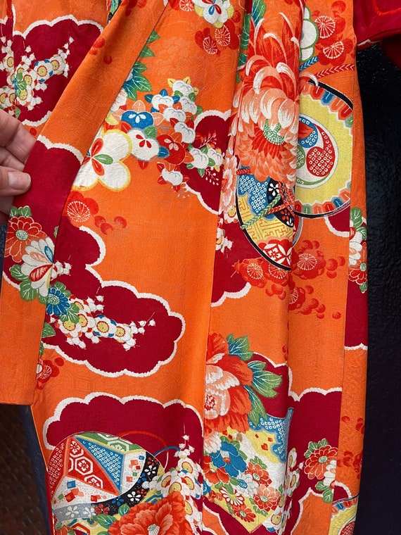 A Vintage Silk Child’s Kimono - image 7