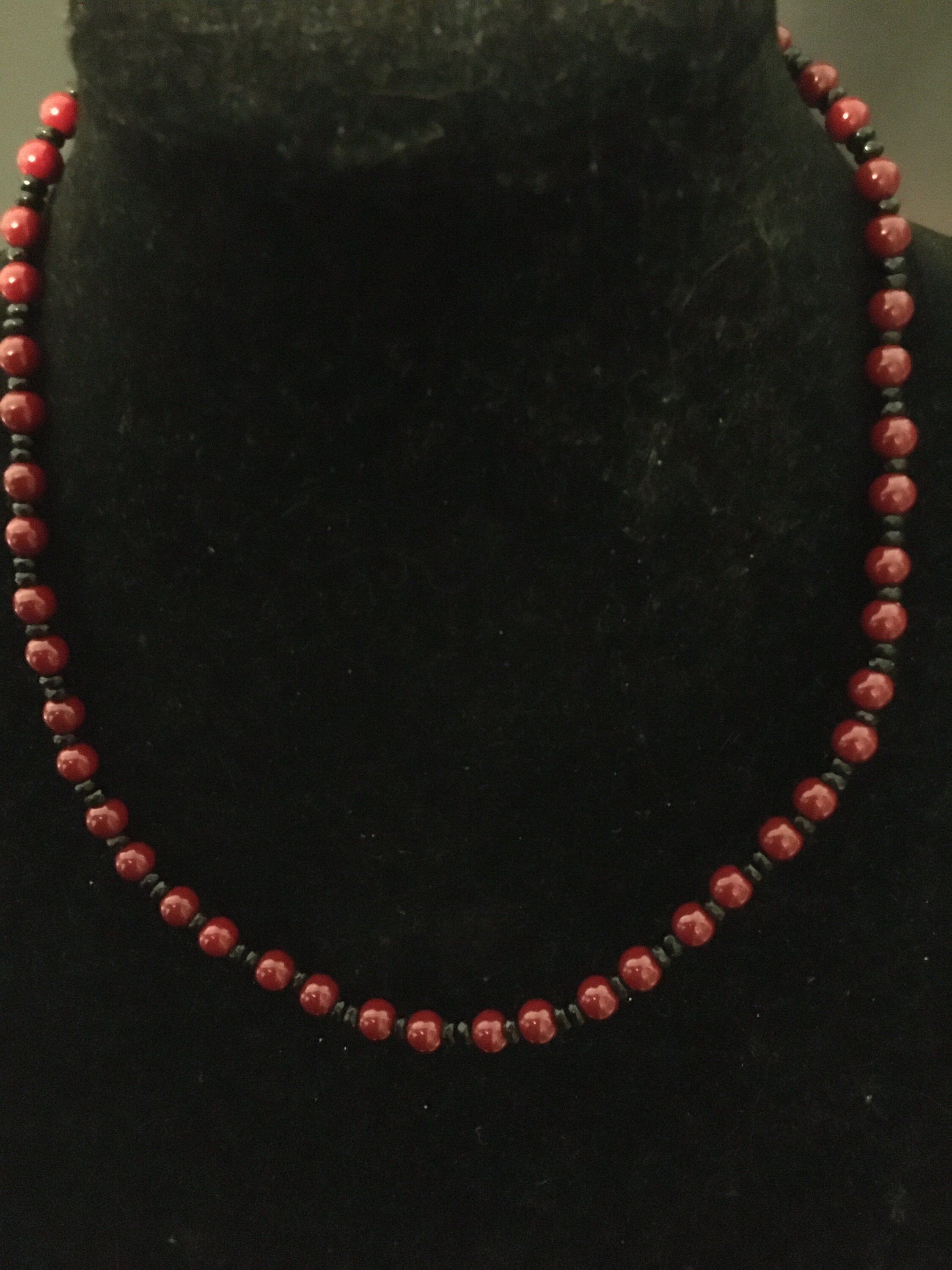 Red and Black Bead Necklace Etsy