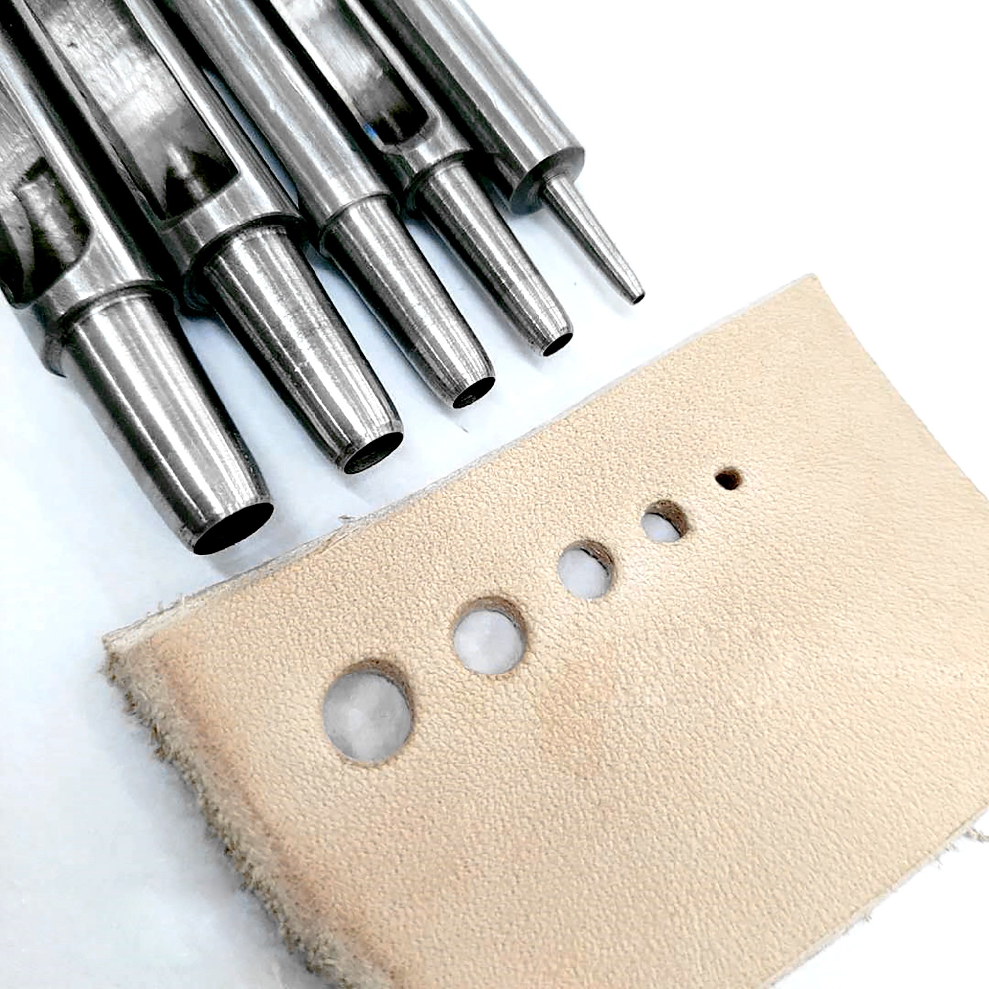 15Pcs Leather Cutting Dies Set Hole Hollow Cutter Tool Metal Style Leather