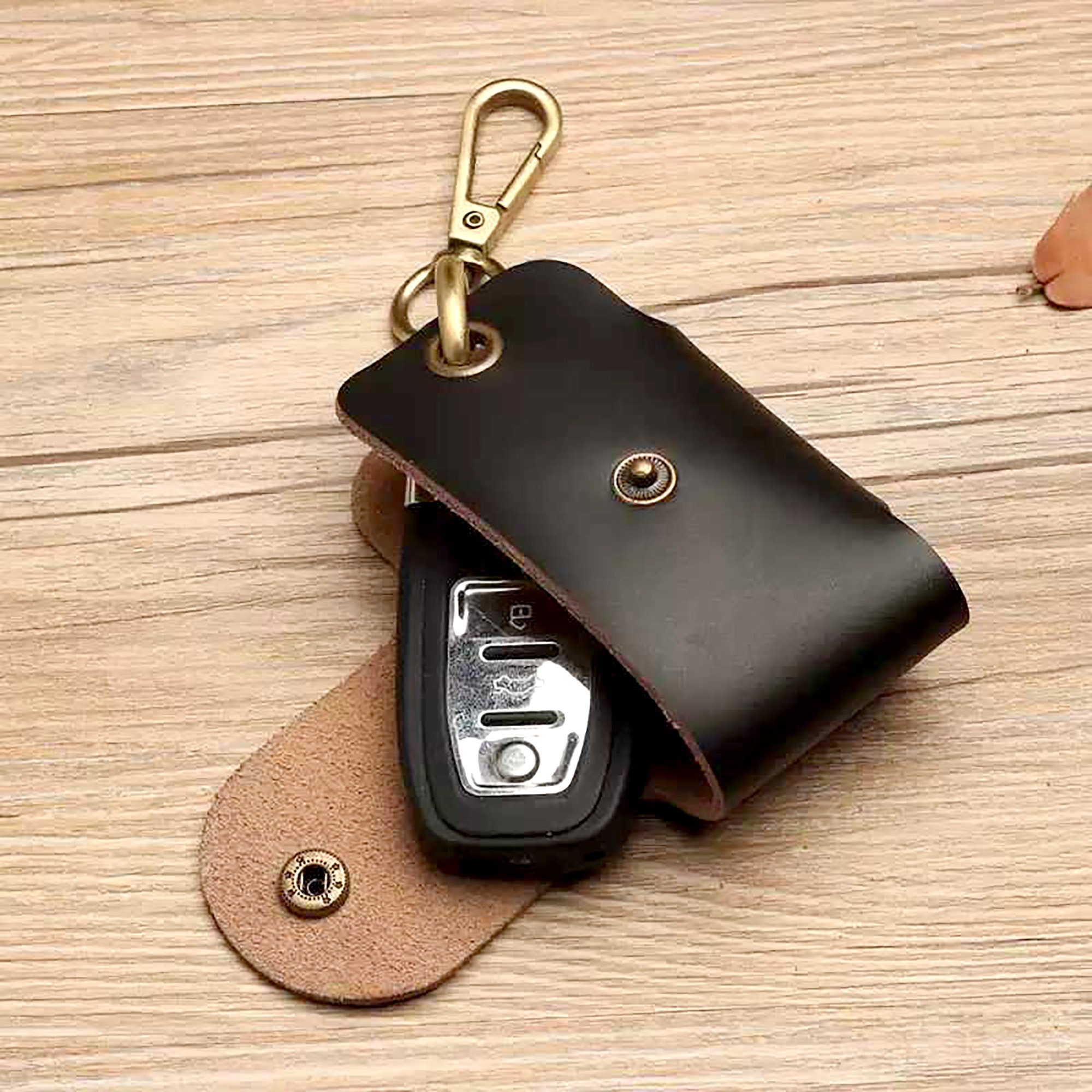 thumbnail image 2 of Leather Car Key Case Bag Cover With Detachable Keyring For Mercedes Benz – Black 2 of 5