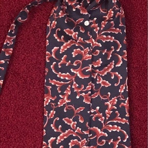 Old West/Victorian Gentleman&#39;s PUFF TIE. Custom Made with diamond look Tie Pin.