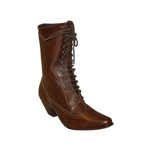 Vintage Styled VICTORIAN LACEUP BOOTS, for the Sophisticated Lady