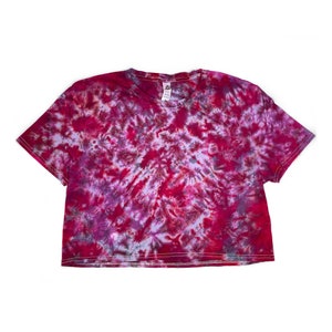 The Red Raspberry Tie Dye Crop Top