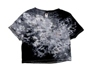 De tie-dye crop-top van Rorschach