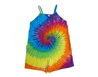 El mono clásico con efecto tie-dye en tonos pastel