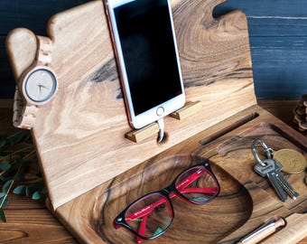 Wooden docking station,Cell phone dock,Mens dock,Iphone charging station,Mens personalized gift,Wooden phone stand,Keys holder,Phone holder
