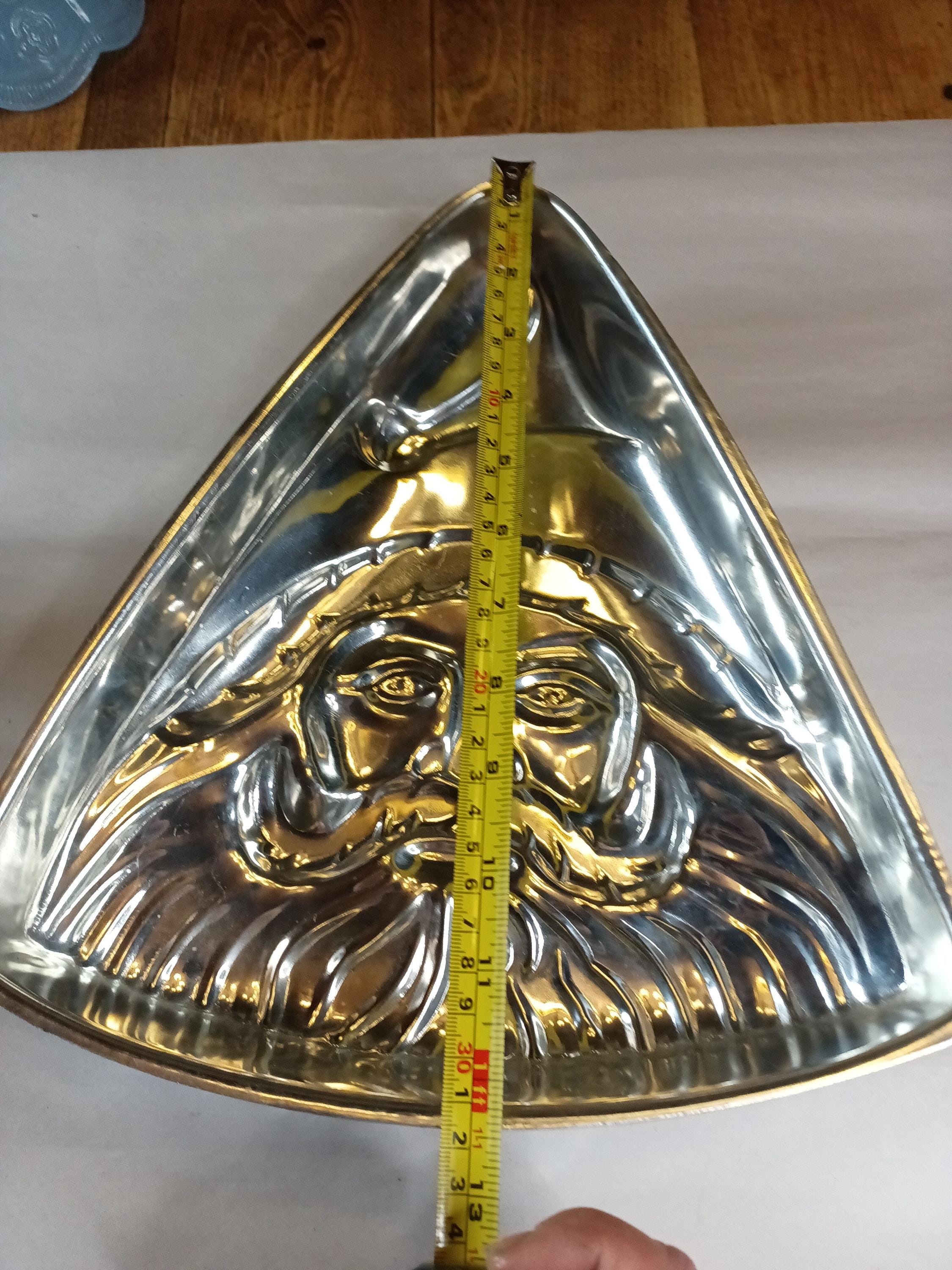 Triangular Santa Triangular Santa Clause Tin Cake Mold (portugal) - Etsy